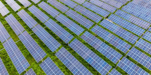 Der Einfluss von Solarenergie als künftige tragende Säule sauberer Energie auf die europäische Energielandschaft