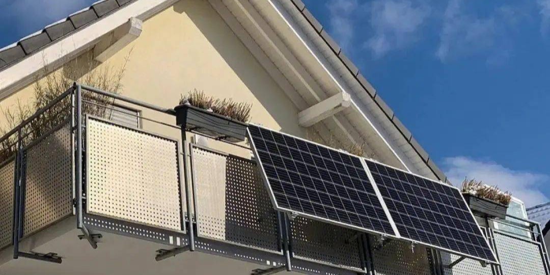 Neuer Eintrag! Im Jahr 2023 hat Deutschland 14 GW an installierter Photovoltaikkapazität hinzugefügt